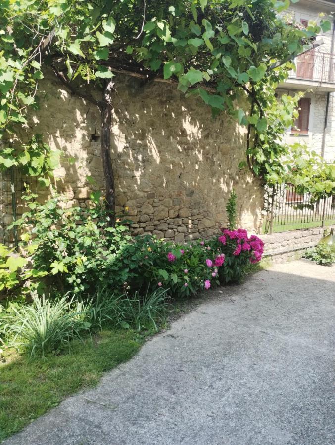 הוילה Ponte Nizza La Pomella מראה חיצוני תמונה